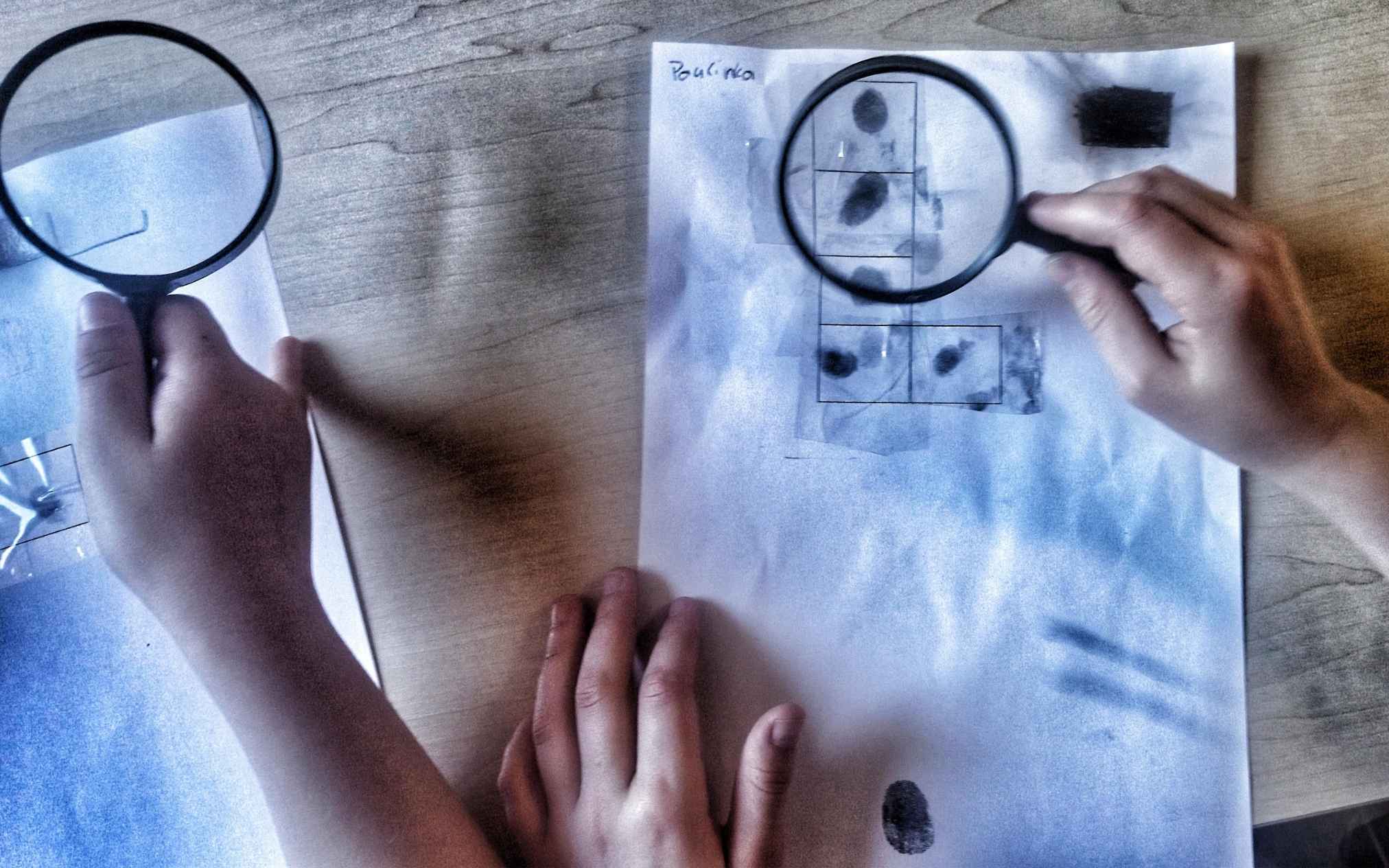 Detektyw Klocek na tropie